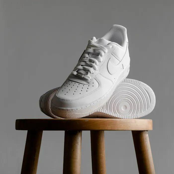 Men's White Casual Shoes
